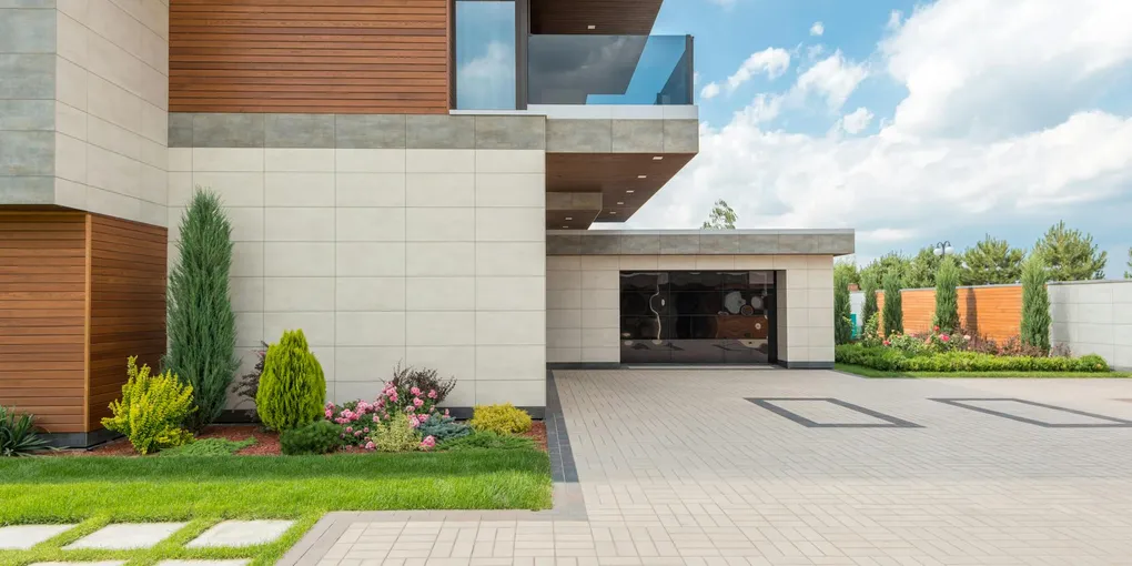 Concrete Driveway Cost in 2026: $6–$14/sq ft — What You Will Actually Pay