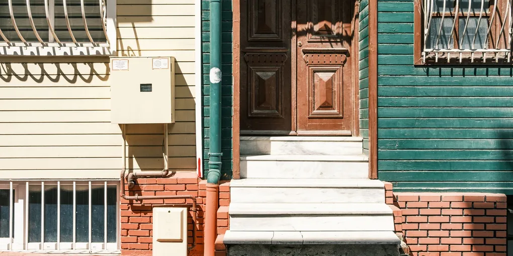 How to Fix a Broken Doorbell