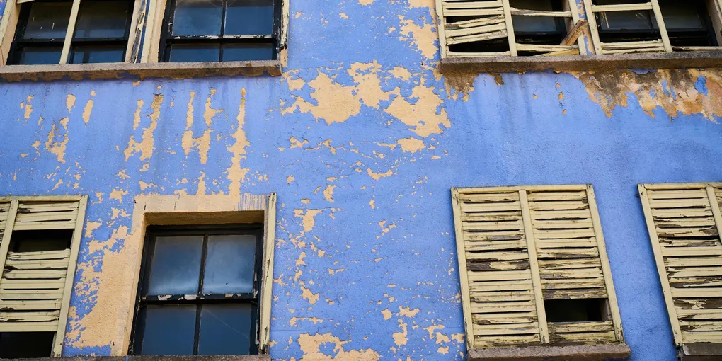 How to Fix a Broken Exterior Shutter