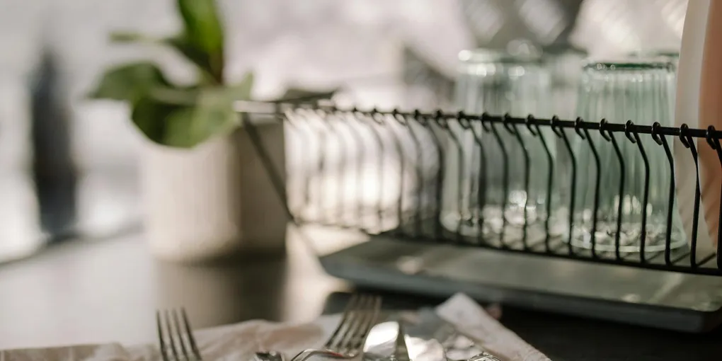 How to Fix a Broken Kitchen Drain Basket