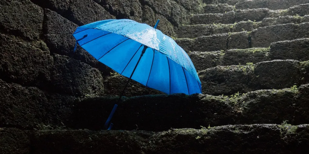 How to Fix a Broken Patio Umbrella