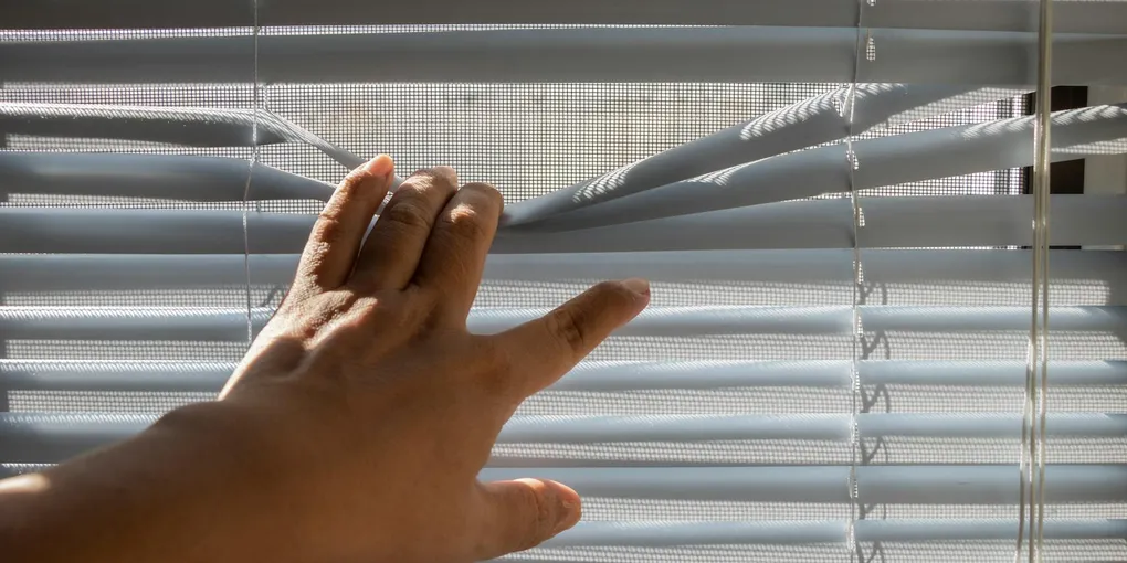 How to Fix a Broken Window Blind