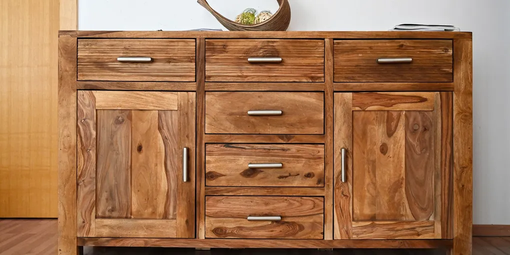 How to Fix a Cabinet Drawer That Won't Close in 10 Minutes