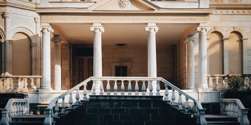 How to Fix a Cracked Porch Column