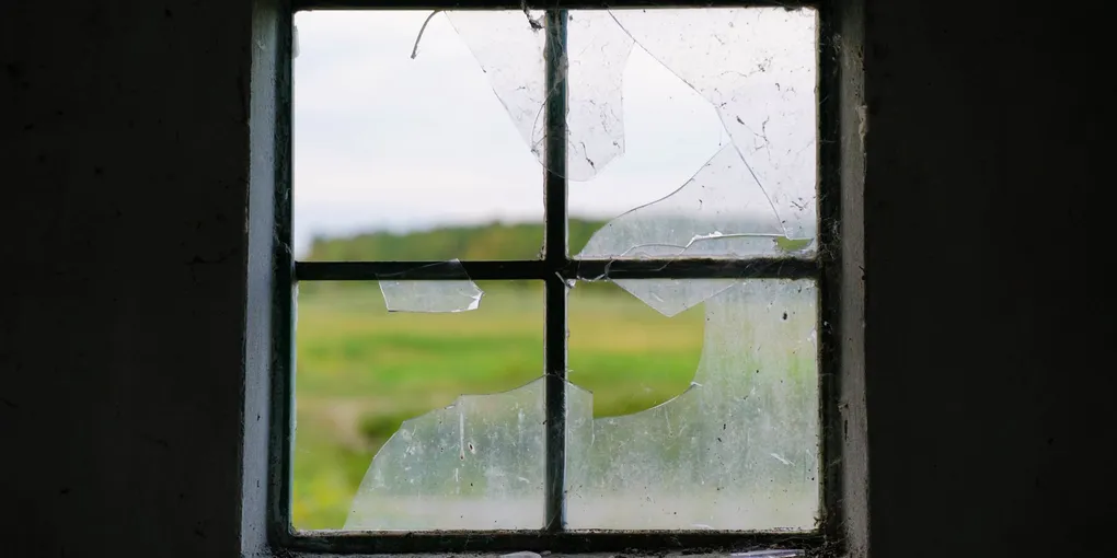 How to Fix a Cracked Vinyl Window Frame