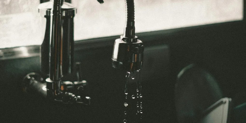 How to Fix a Kitchen Faucet Sprayer