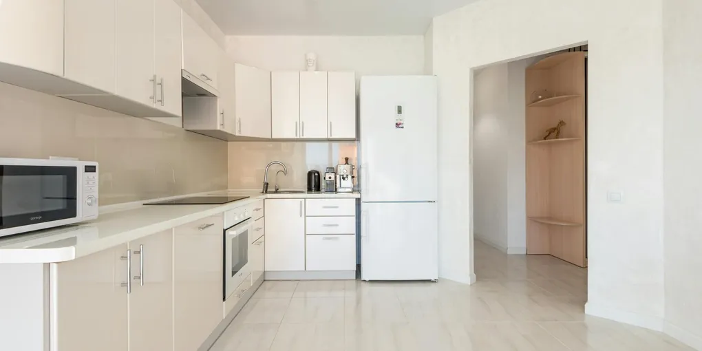 How to Fix a Leaking Ice Maker Line