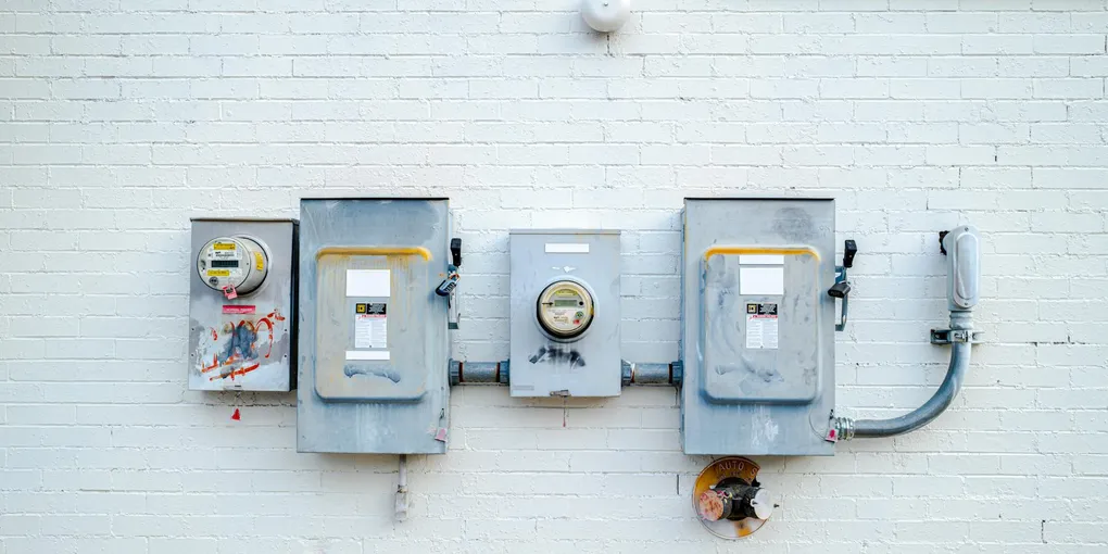 How to Fix a Loose Electrical Outlet Box