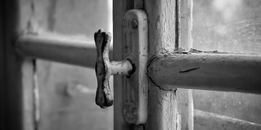 How to Fix a Loose Window Crank Handle