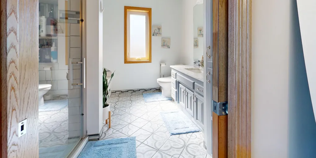 How to Fix a Running Toilet: Flapper, Fill Valve, and Float Repair Guide