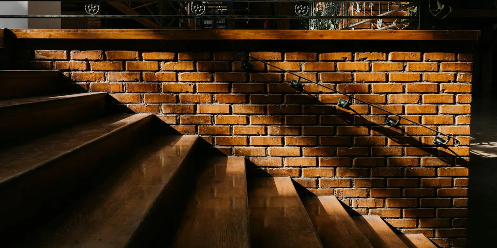 How to Fix a Squeaky Stair Tread
