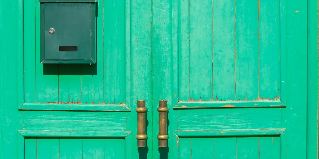 How to Fix an Exterior Door Handle