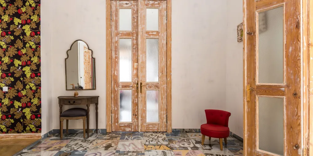 How to Fix an Interior Door That Won't Latch