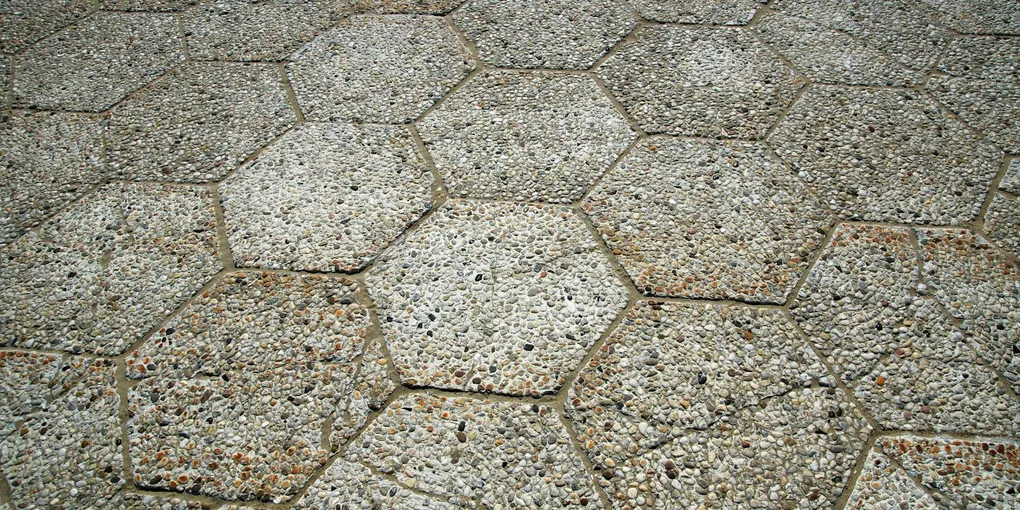 How to Lay a Paver Patio (DIY Guide, 2026)