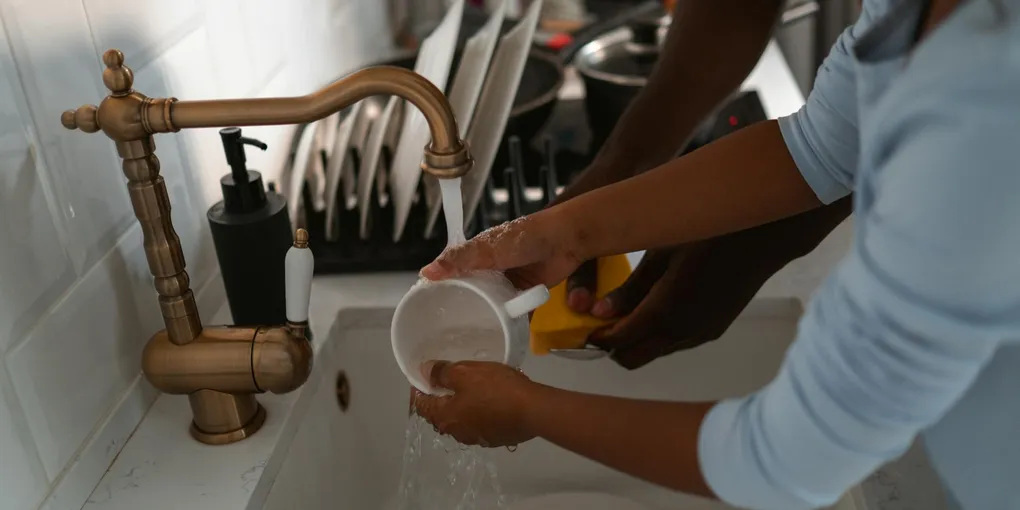 How to Replace a Kitchen Faucet in Under an Hour