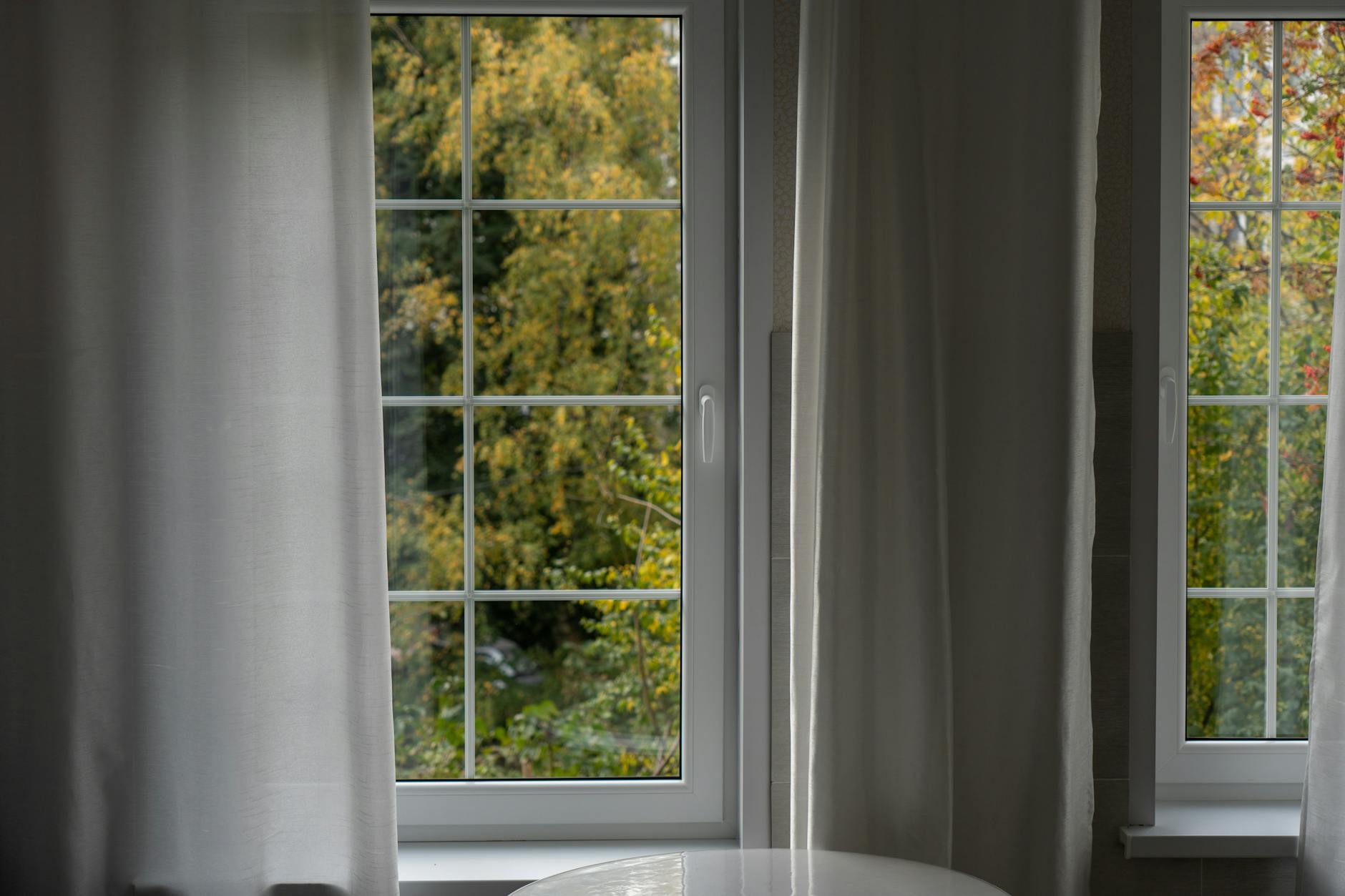 How to Replace a Window: Insert vs. Full-Frame Replacement (2026)