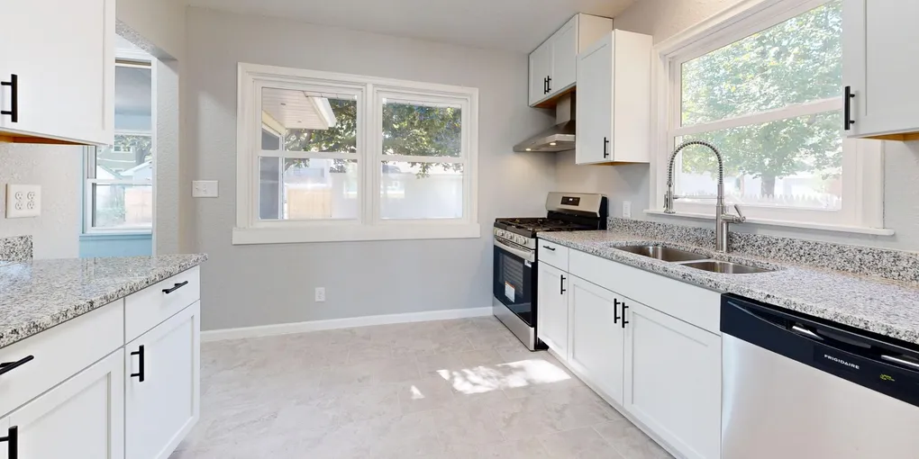 Kitchen Remodel Cost 2026: $14,500–$70,000+ Full Breakdown