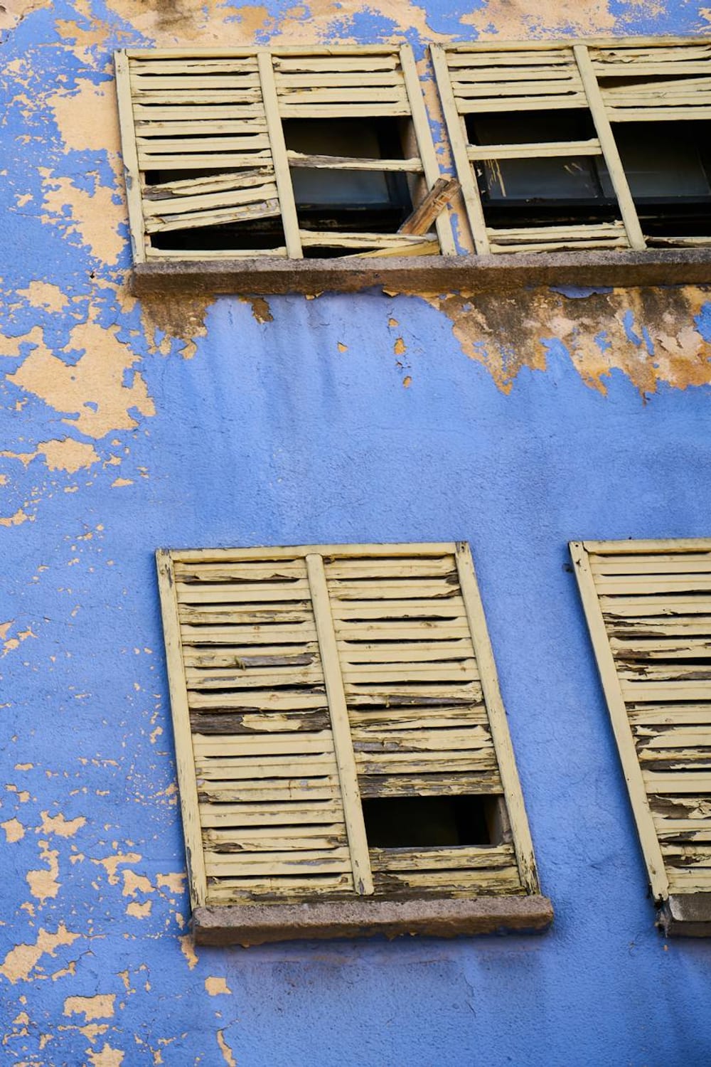 Shutters Frame Problem How to Fix a Broken Exterior Shutter