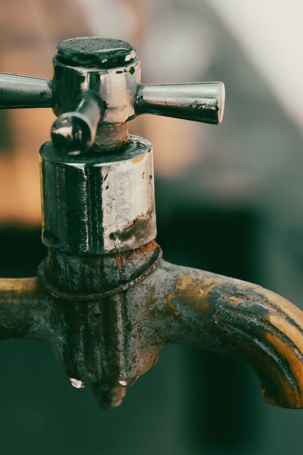 How to Fix a Leaking Outdoor Spigot Handle
